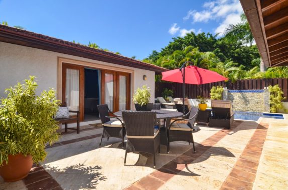 Golf-Villa-lake-view (30)