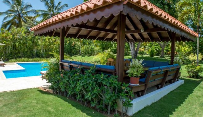 VillaBruna-04-810×467